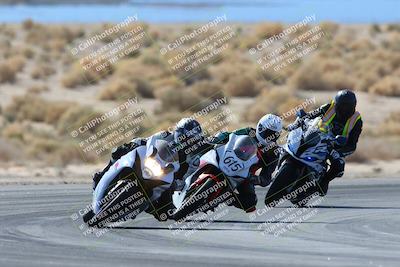 media/Feb-04-2024-SoCal Trackdays (Sun) [[91d6515b1d]]/3-Turn 5 (1045am)/